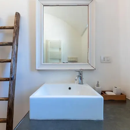 Trullo Paola * チェーリエ・メッサーピカ
