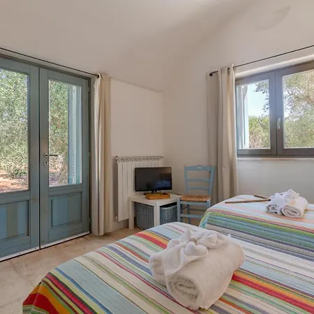 ヴィラ Trullo Paola *
