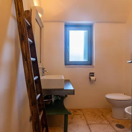Trullo Paola チェーリエ・メッサーピカ
